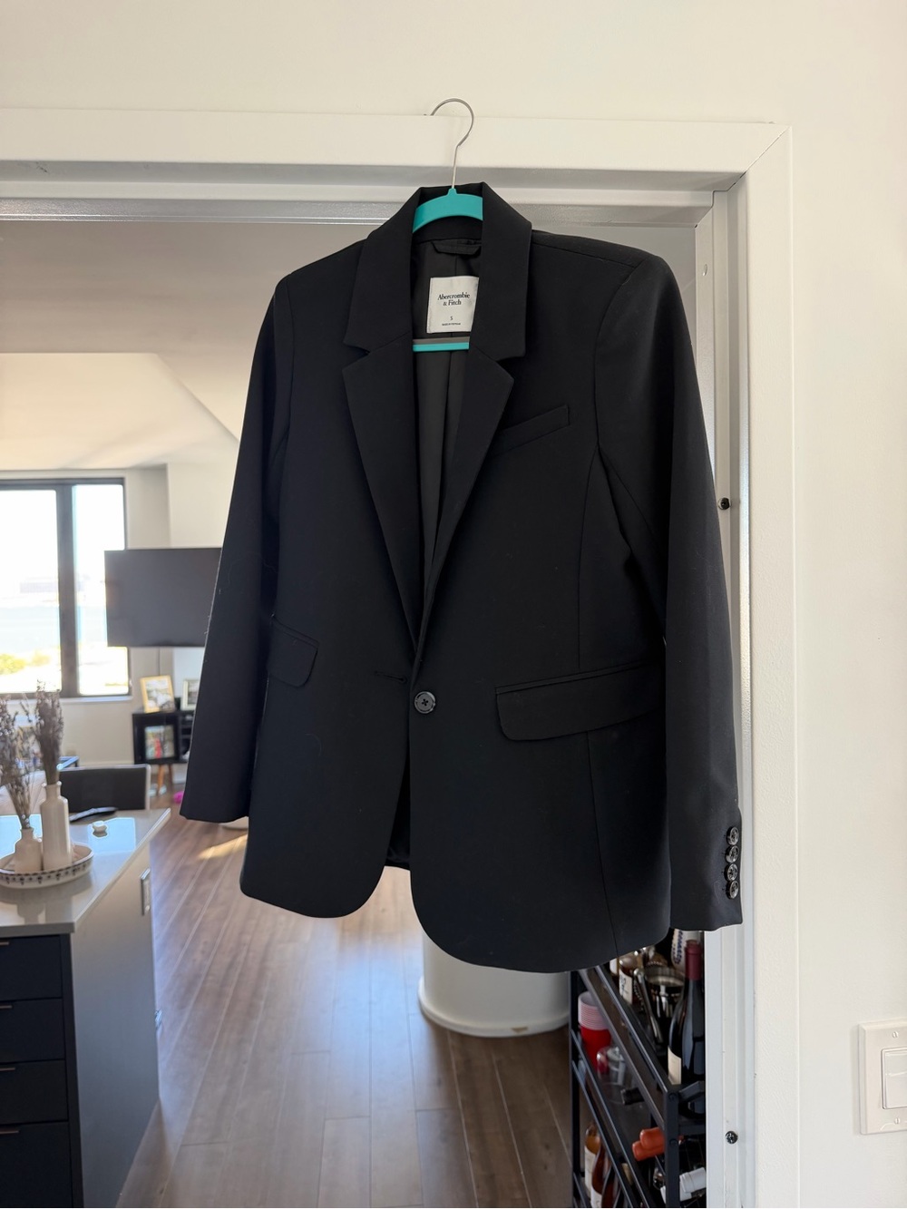 Abercrombie & Fitch Black Single-Button Blazer